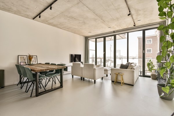 Medium property photo - Hellingstraat 12, 1033 WW Amsterdam